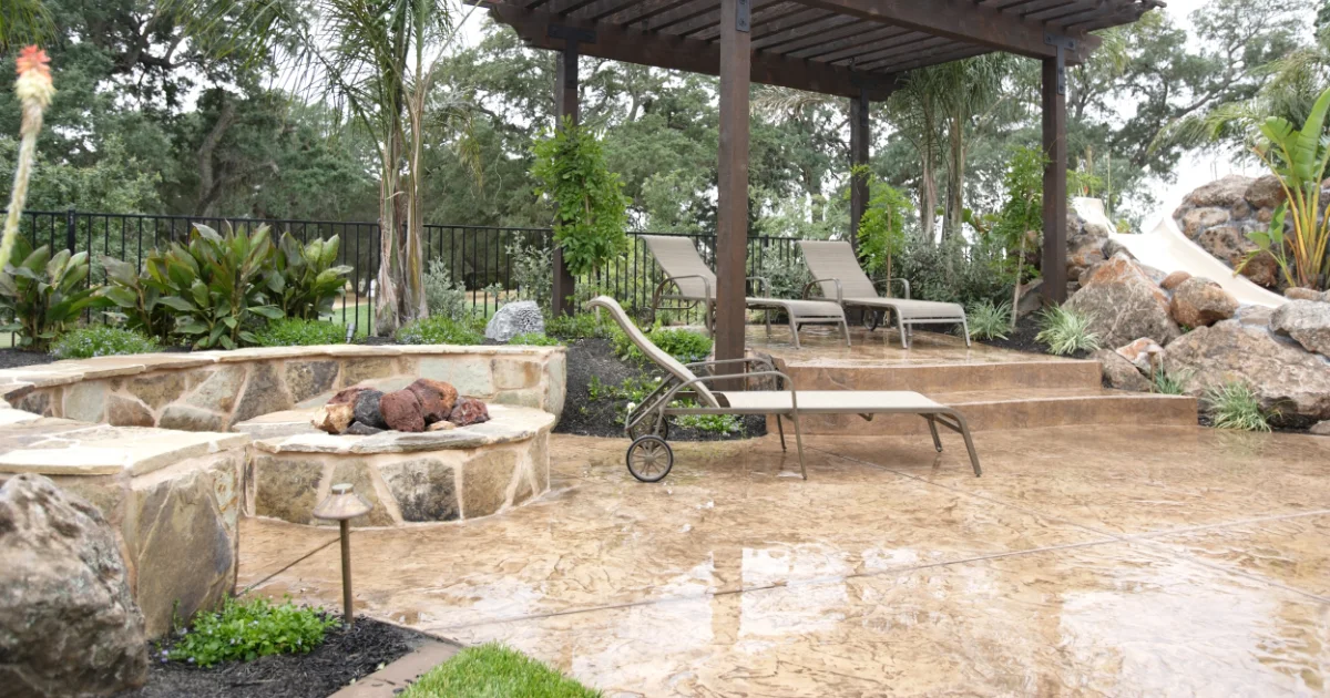 Unveiling the Allure of Concrete in Outdoor Spaces